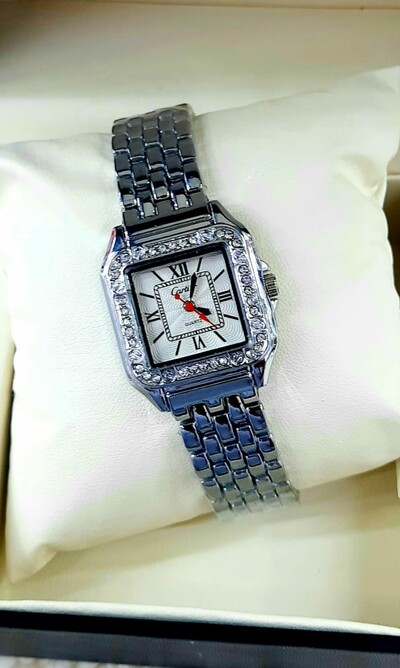 Carti Diamond Crystal White Dial Watch (P02046)